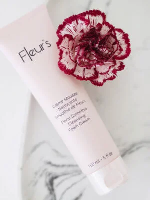 creme-mousse-nettoyante-smoothie-de-fleurs (1)